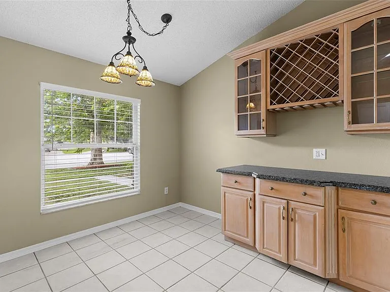 148 Country Lakes Cir — Photo 7