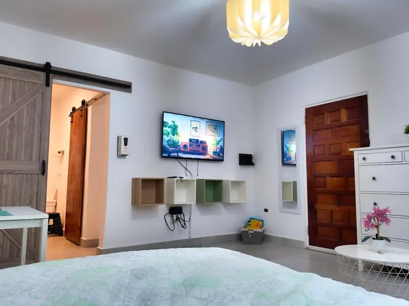 1350 Calle Cervantes #3B, San Juan, PR 00901