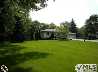 2777 John R Rd, Rochester Hills, MI 48307
