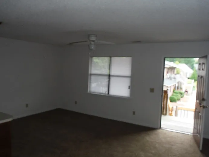 1 bed, $625 — Photo 2