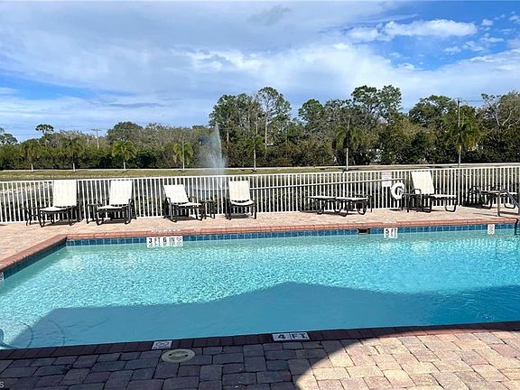 2nd image of 3225 Cypress Glen WAY #116