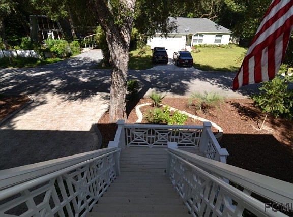 4th image of 14 Armand Beach Dr