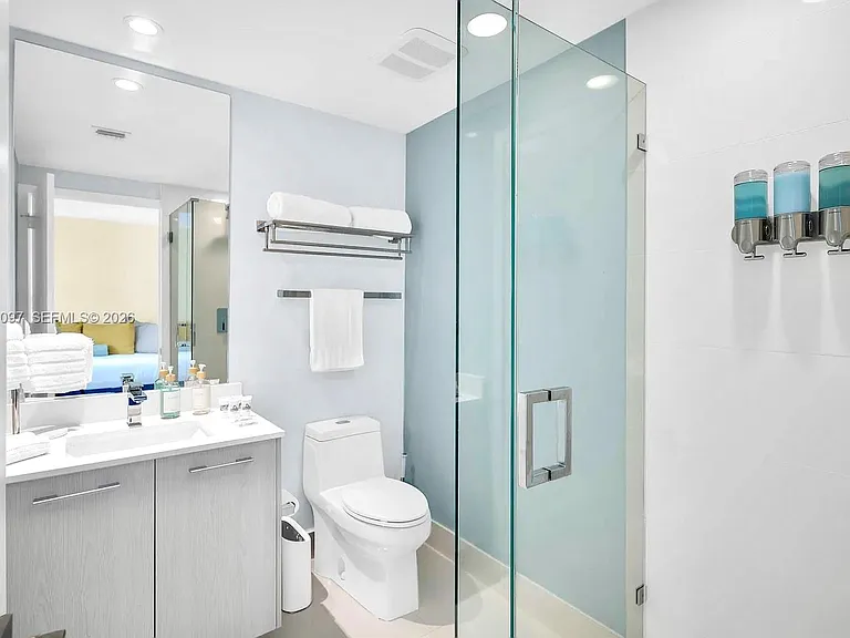 55 SW 9th St #3306 — Photo 12