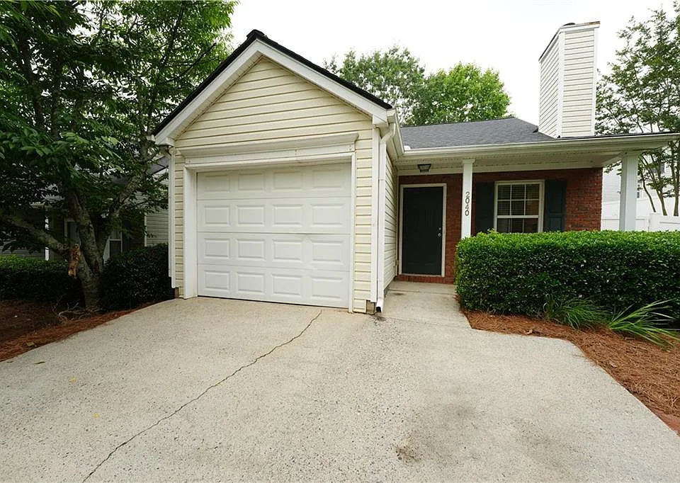2040 Keenland Ct