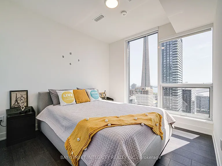 15 Mercer St #2102 — Photo 26