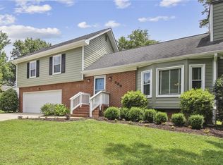 869 Cinderella Ct, Decatur, GA 30033