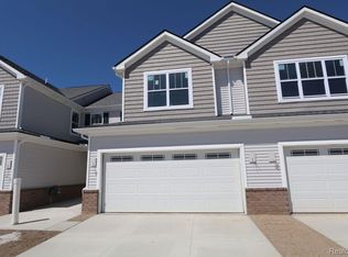 2102 Mill Ln, Saline, MI 48176