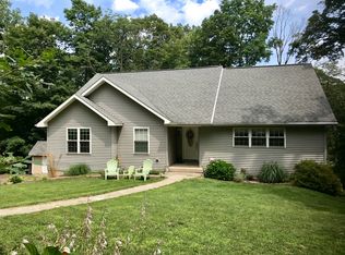 26 Chickopee Rd, Middlefield, CT 06455