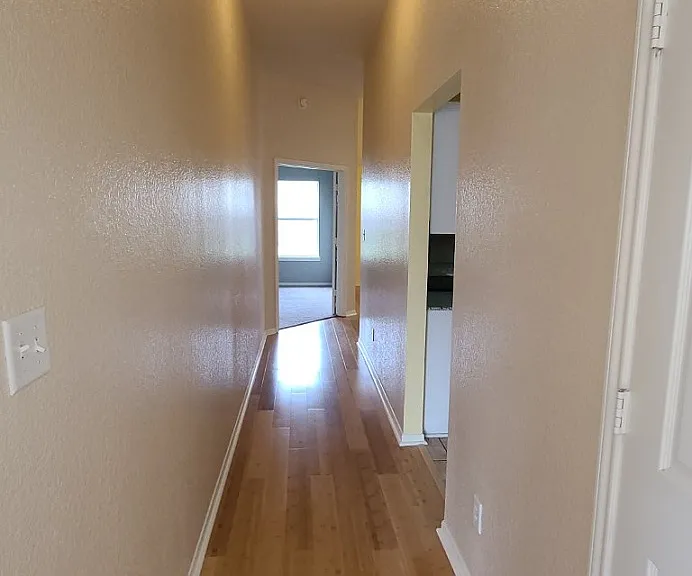 2801 Wisteria 3 hallway (1) 2_04232024