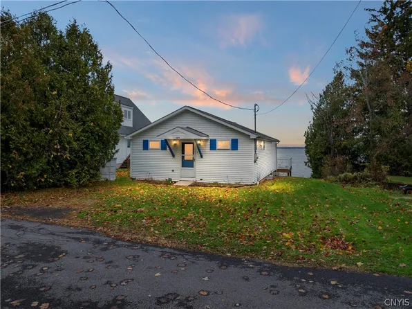 1875 Hill St, Chittenango, NY 13037