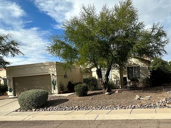 2nd image of 2680 W Camino Ebano