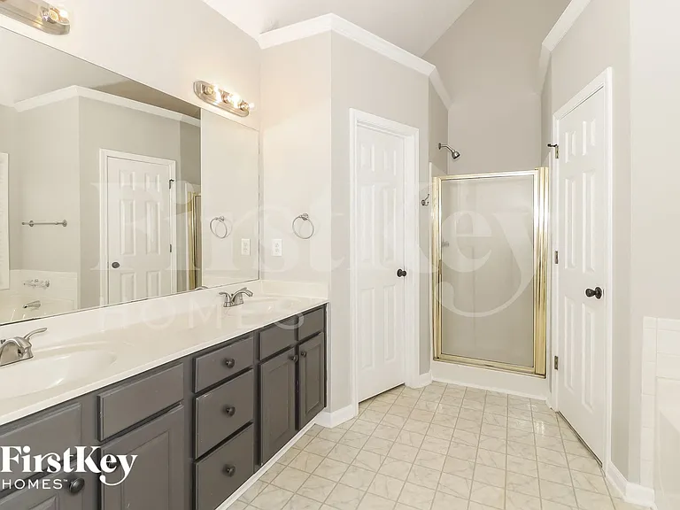 752 Teal Ct — Photo 8