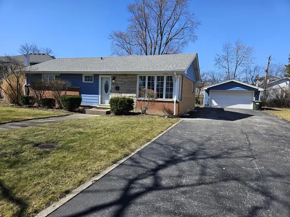 3N264 N Howard Ave, Elmhurst, IL 60126