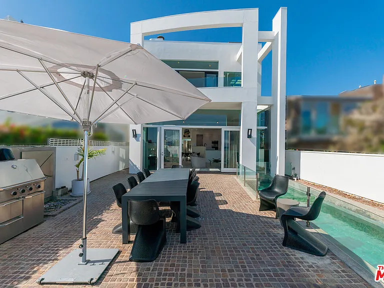 23754 Malibu Rd — Photo 42