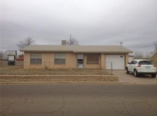2520 Cesar Chavez Dr, Clovis, NM 88101