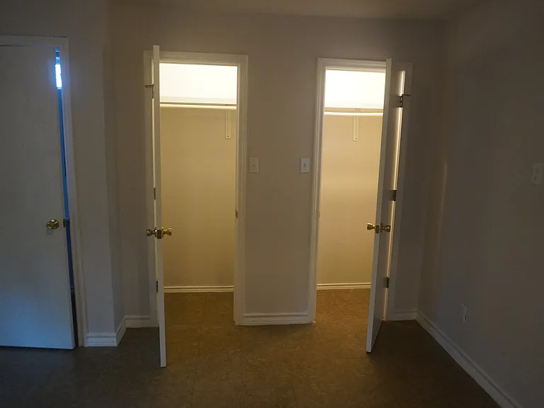 1306 N Moorefield Rd — Photo 14
