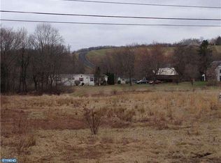 630 Rock Rd, Pine Grove, PA 17963