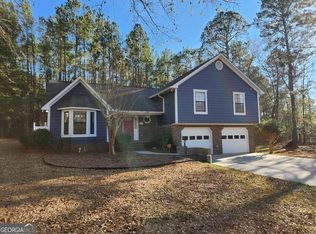 117 Canterbury Ln, Swainsboro, GA 30401