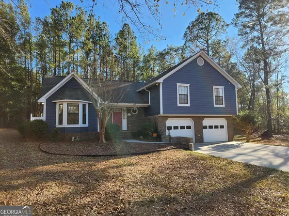 117 Canterbury Ln, Swainsboro, GA 30401
