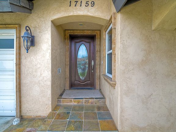 3rd image of 17159 Poblado Ct