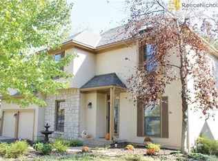 8507 Hallet St, Lenexa, KS 66215