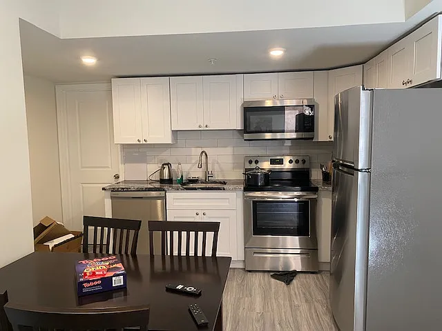 2 bed, 1000 sqft, $800 — Photo 4
