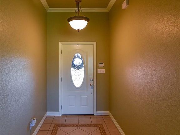4th image of 437 Pecanway Dr
