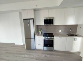1787 Saint Clair Ave W