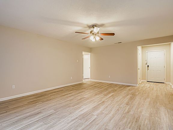 4th image of 413 Lindo Dr