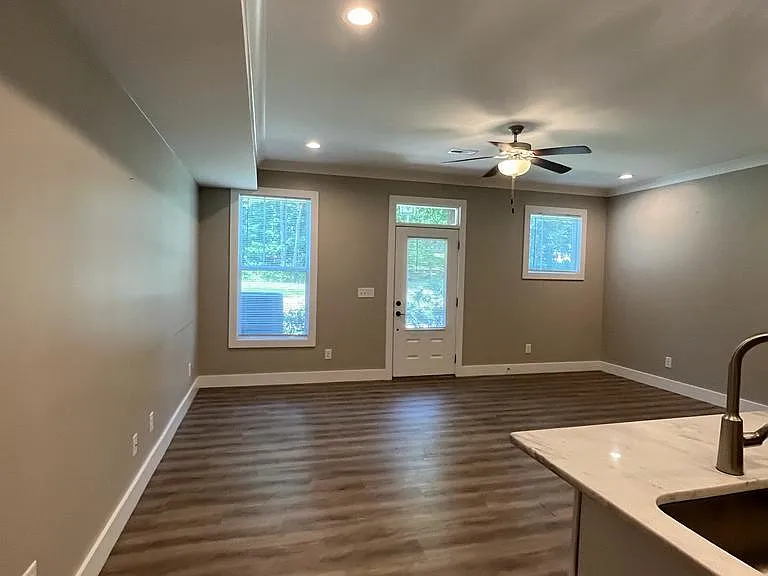 1846 Young Rd SE #1846 — Photo 11