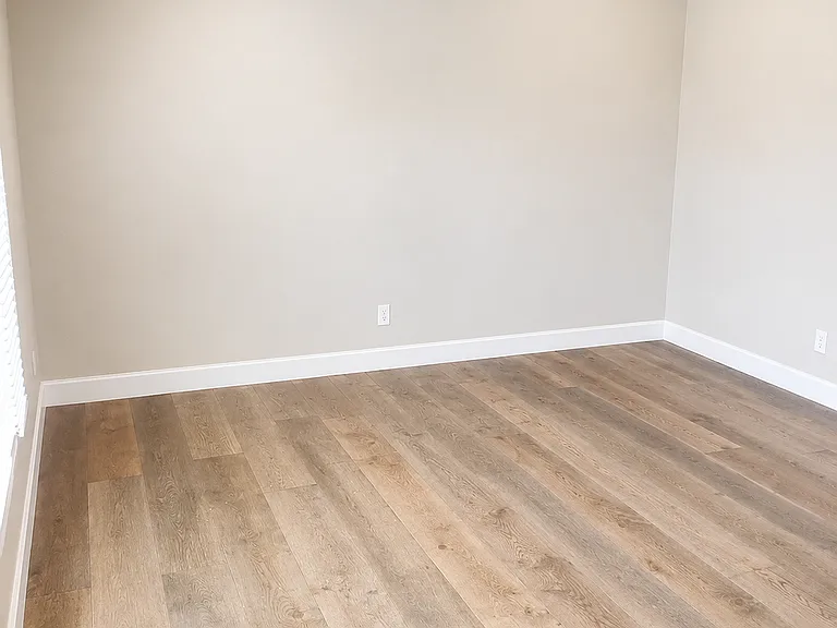 9021 Hyde Park Dr — Photo 12