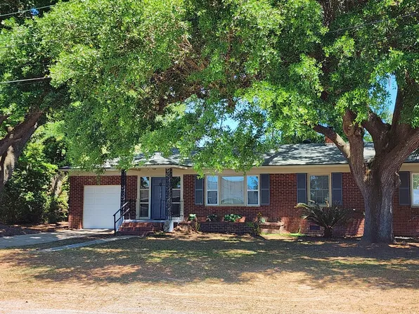 1703 Palmetto Dr, Beaufort, SC 29902