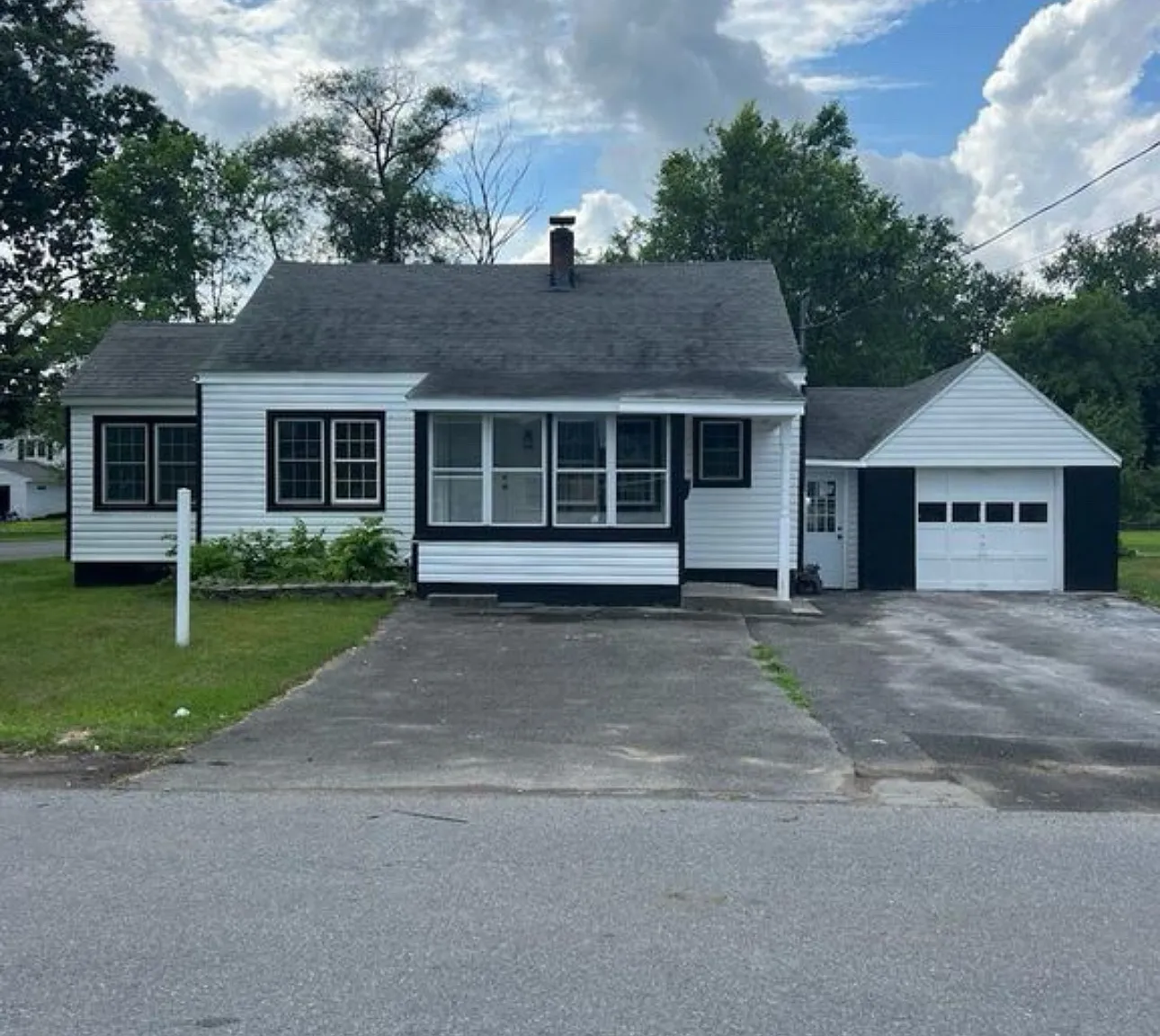 3 bed, 1600 sqft, $2,500 — Photo 1