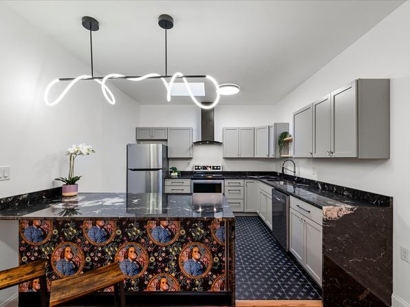 40 E Piccadilly St #2