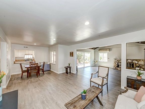 3rd image of 14466 San Dieguito Dr