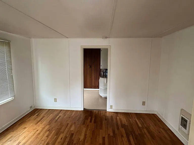 128 W 14th Ave #A — Photo 8