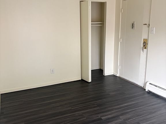 3rd image of 2648 Harrison Ave #15