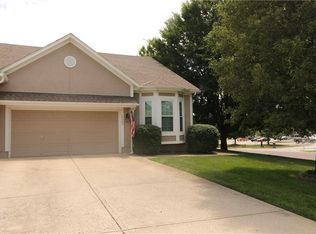 15583 Floyd Ln, Overland Park, KS 66223