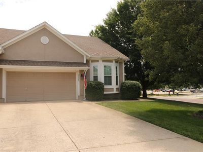 15583 Floyd Ln, Overland Park, KS, 66223
