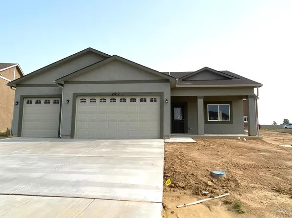 2317 Starboard Ln, Pueblo, CO 81008