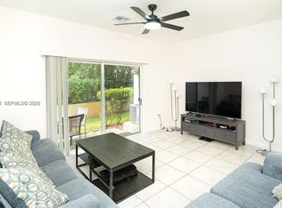 2820 NW 180th St, Miami Gardens, FL 33056