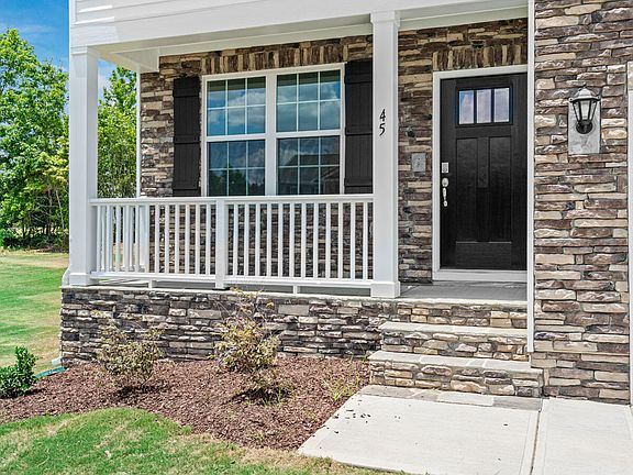 4th image of 20 Babbling Creek Dr