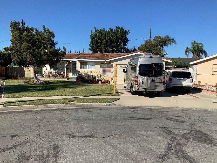 1st image of 1441 W Kiama Pl