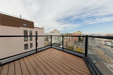 Rented by Real Team Brokerage