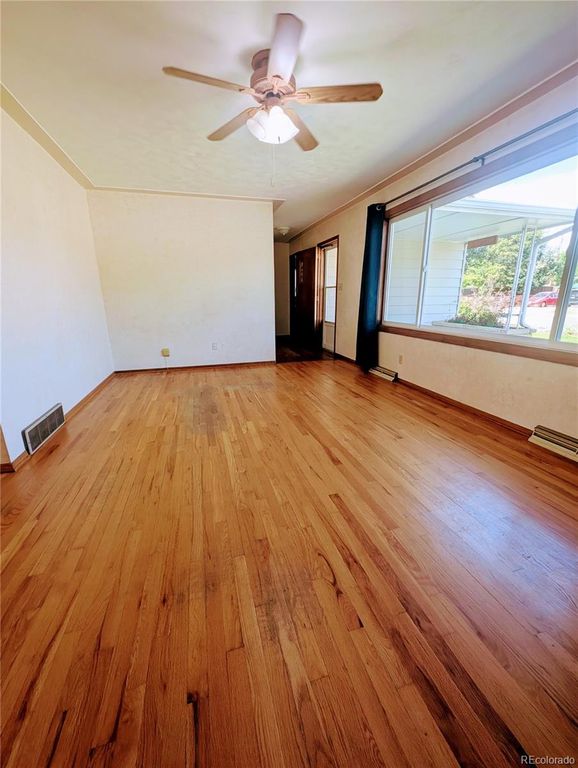 1616 W 16th Street