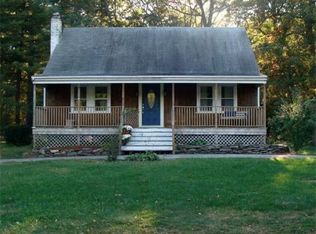 28 Rocklawn Ave, Attleboro, MA 02703