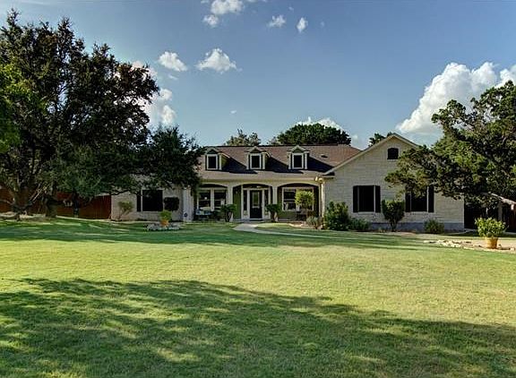 Sprawling front yard gives this home great curb appeal!