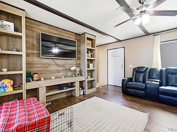 3rd image of 204 B Street