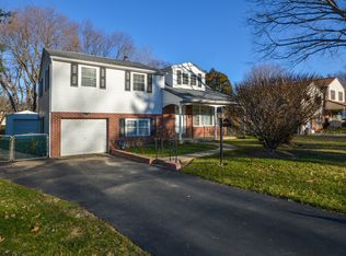 409 Poplar Rd, Flourtown, PA 19031