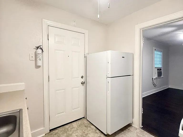 119 Oak Dr — Photo 7